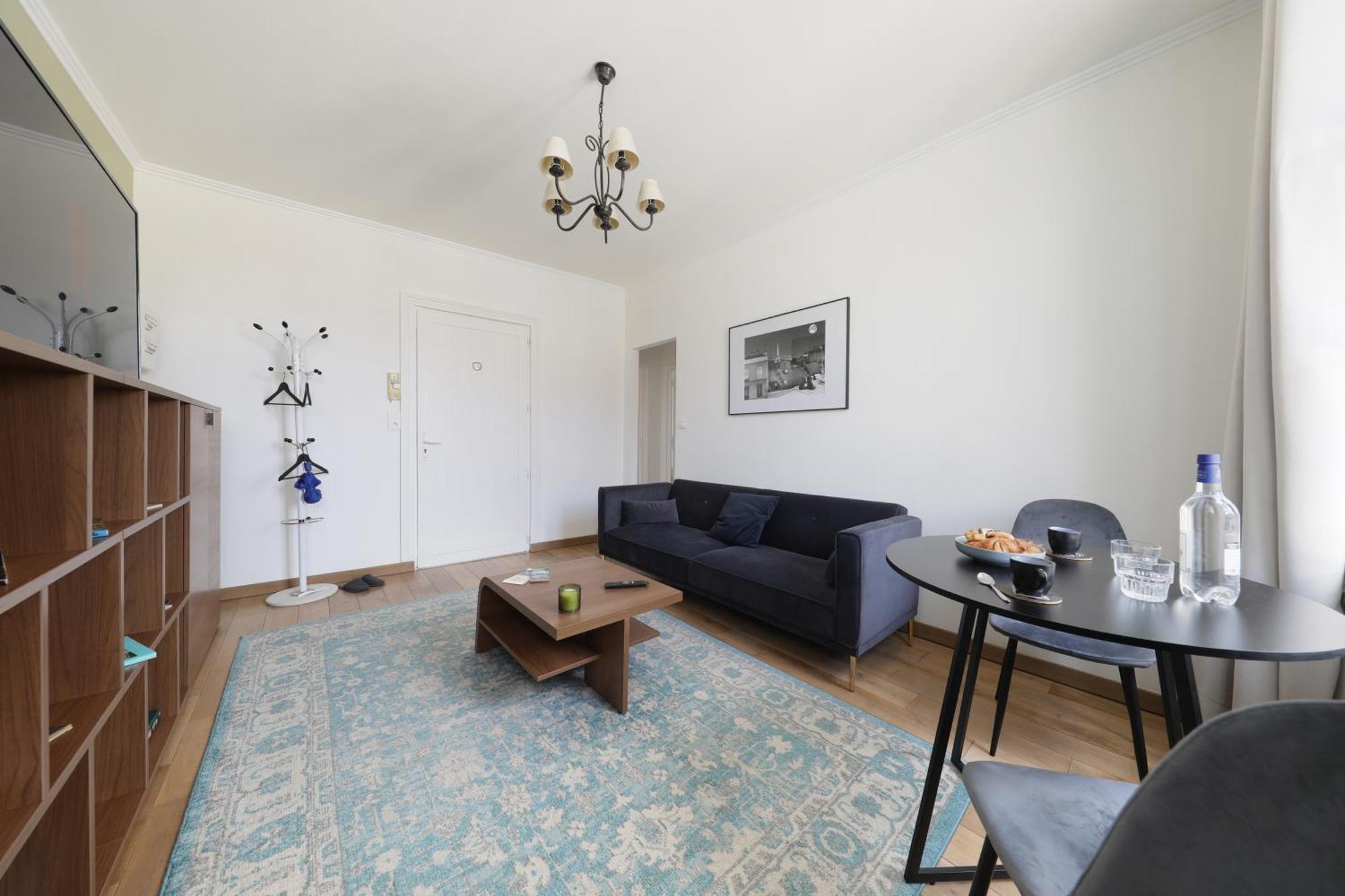 Charmant Appartement Dans Le Centre Ville, A 2 Minutes Du Palais Compiegne Bagian luar foto